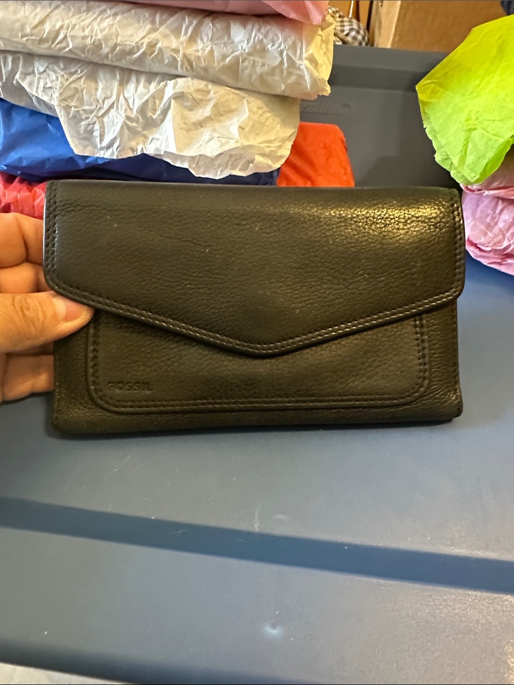 Fossil Black Pebbled Leather Envelope Wallet